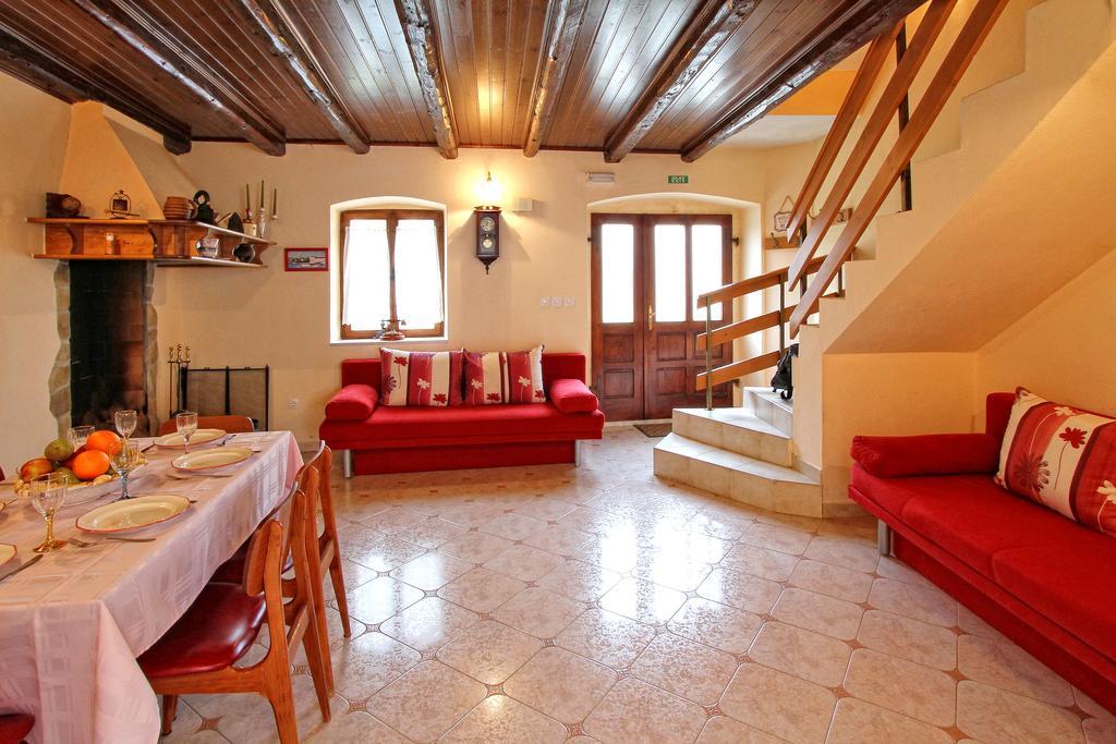 Holiday Home Marko Funtana Ngoại thất bức ảnh