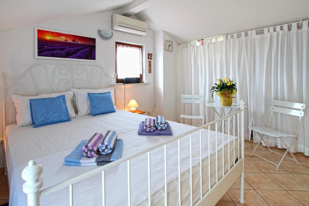 Holiday Home Marko Funtana Ngoại thất bức ảnh